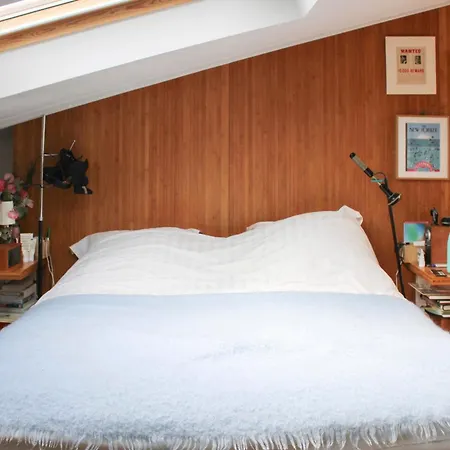 Beautiful Dwelling Overlooking Le Sacre-coeur Parigi